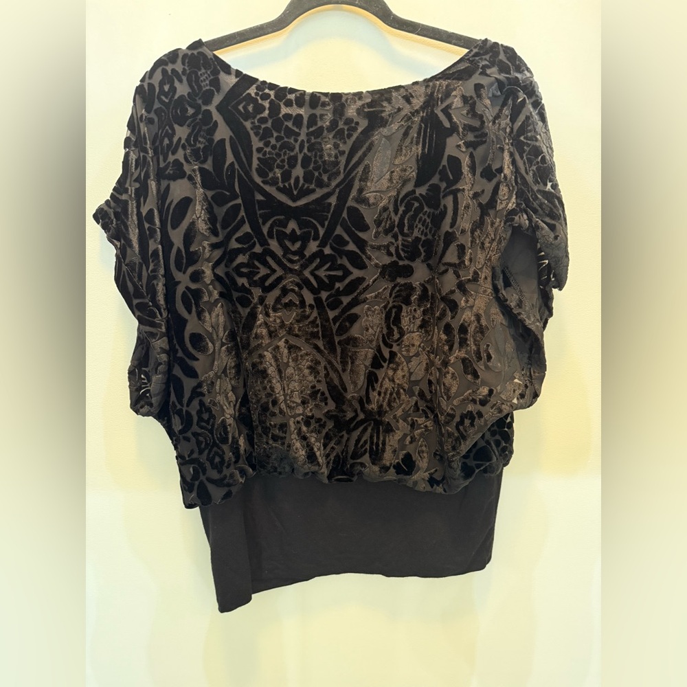 Joseph A. Black Velvet Rounded Floral/Leaf Print Collar Top - Size L‎ - Picture 8 of 12